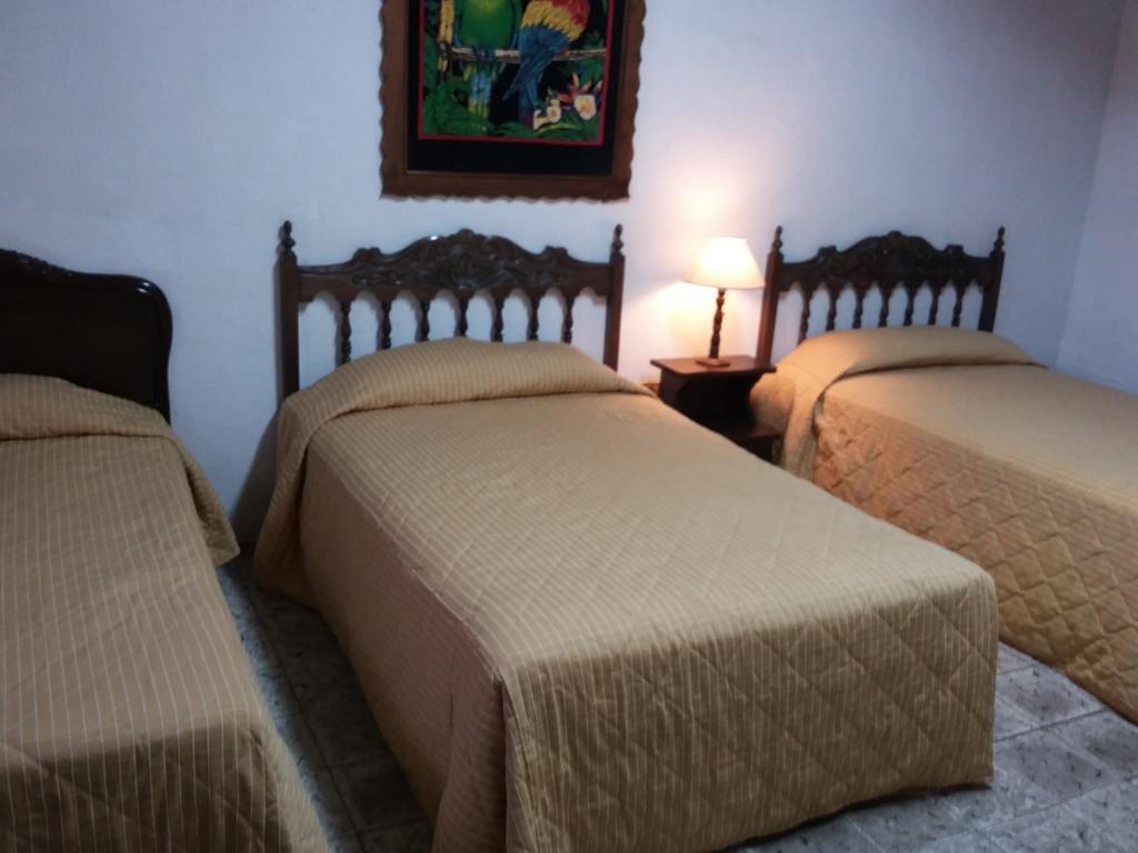 Hotel Santa Clara Antigua Chambre photo